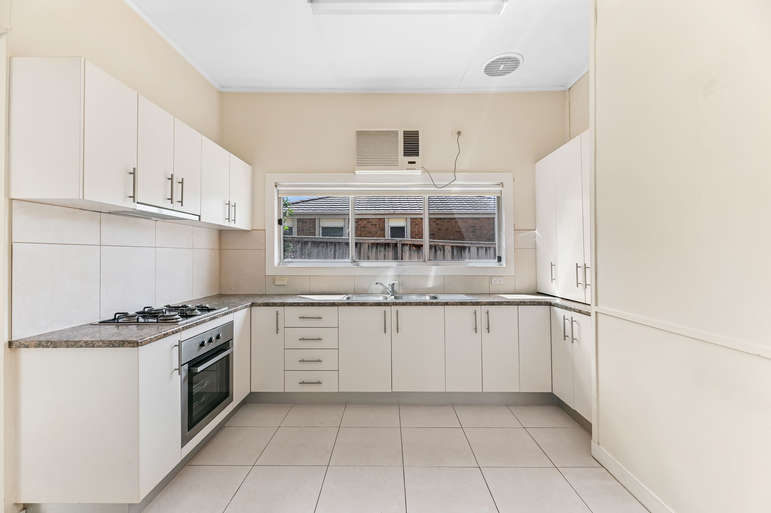 39 Knight Street, Clayton South VIC 3169, Clayton South - Thumbnail 4
