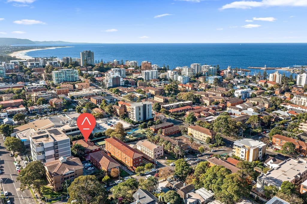 3/68A Smith Street, Wollongong - Image 1