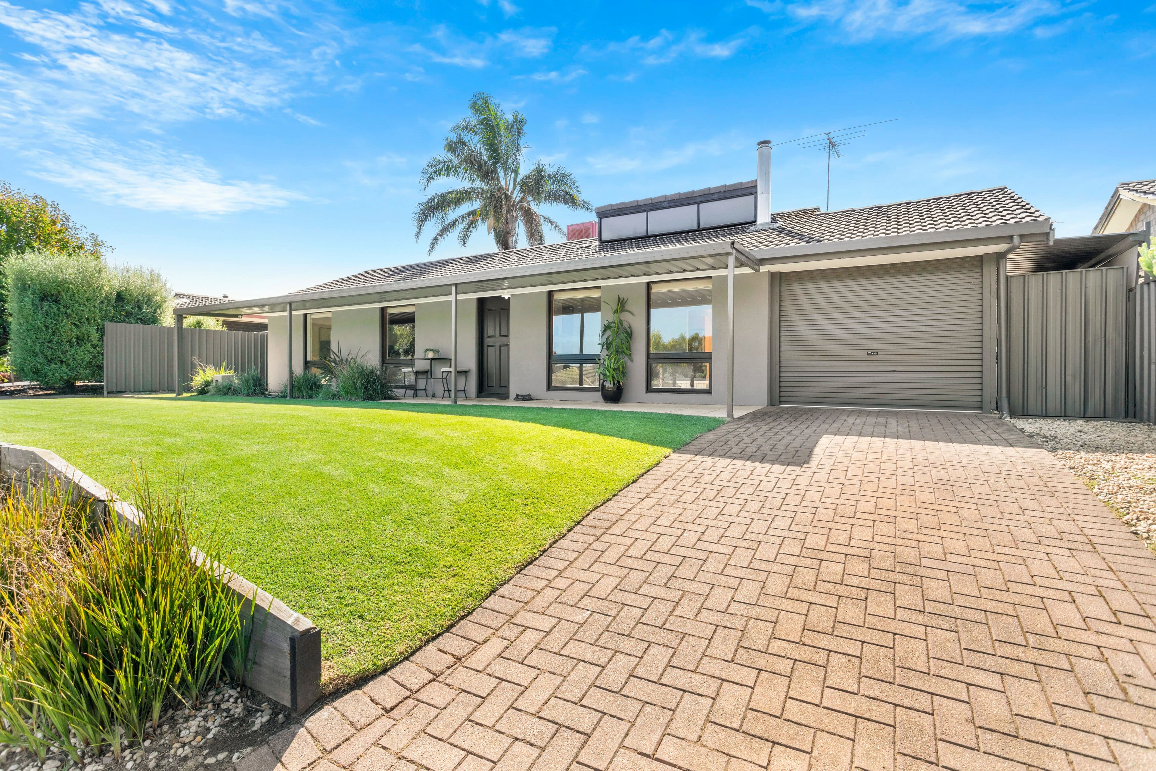 29 Allman Crescent, Aberfoyle Park SA 5159, Aberfoyle Park - Thumbnail 2