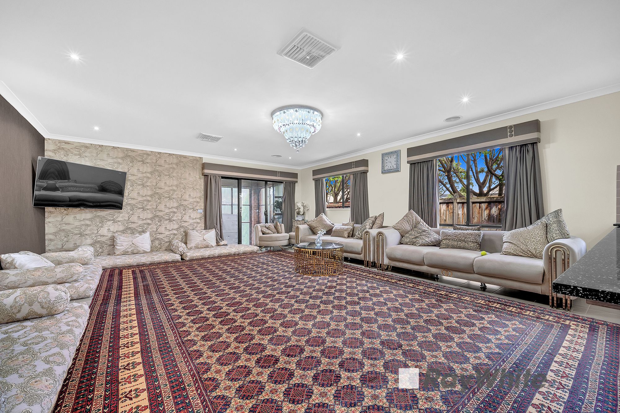 36 Mickleham Drive, Cranbourne North VIC 3977, Cranbourne North - Thumbnail 6