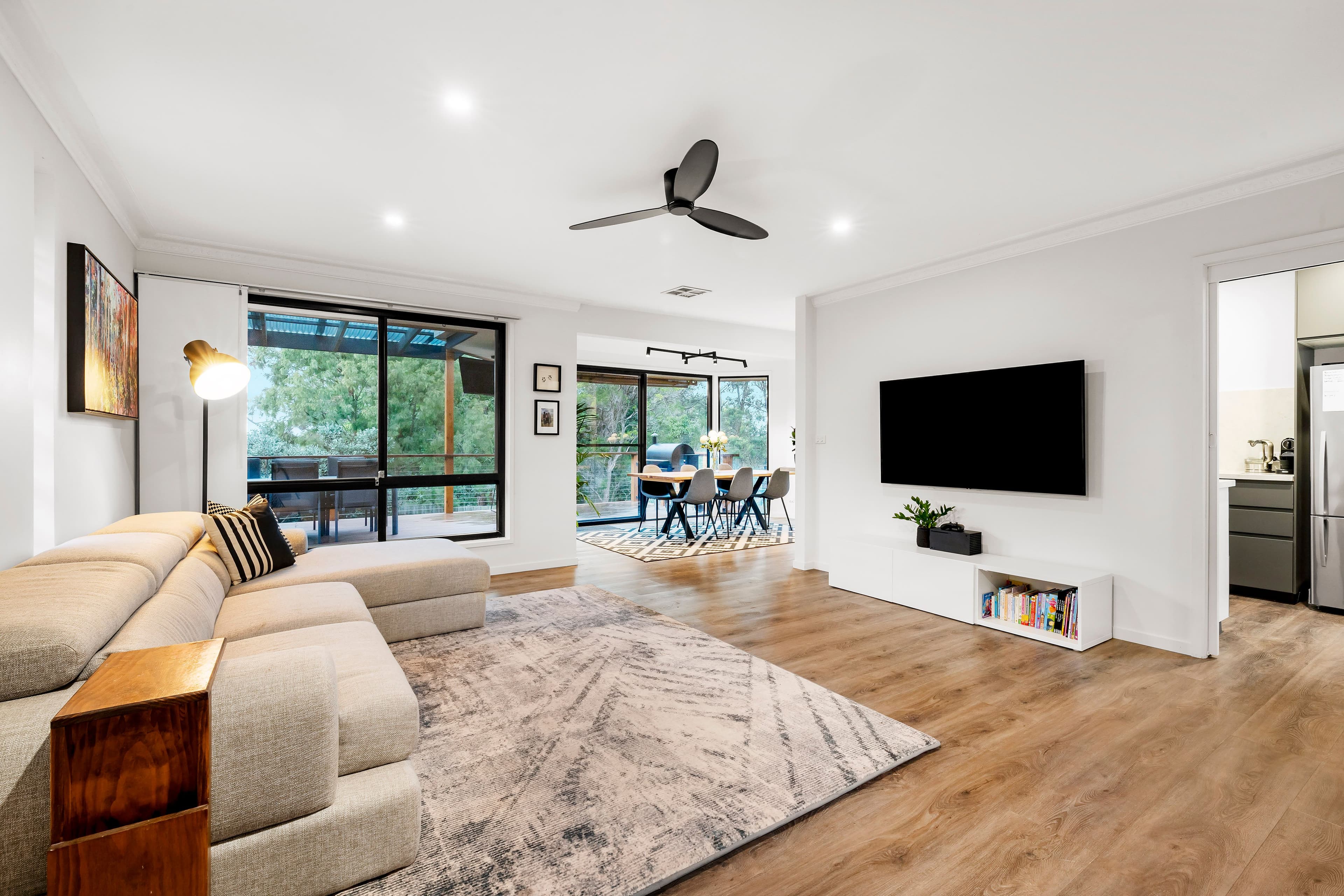 12 Macleod Parade, Macleod VIC 3085, Macleod - Thumbnail 3