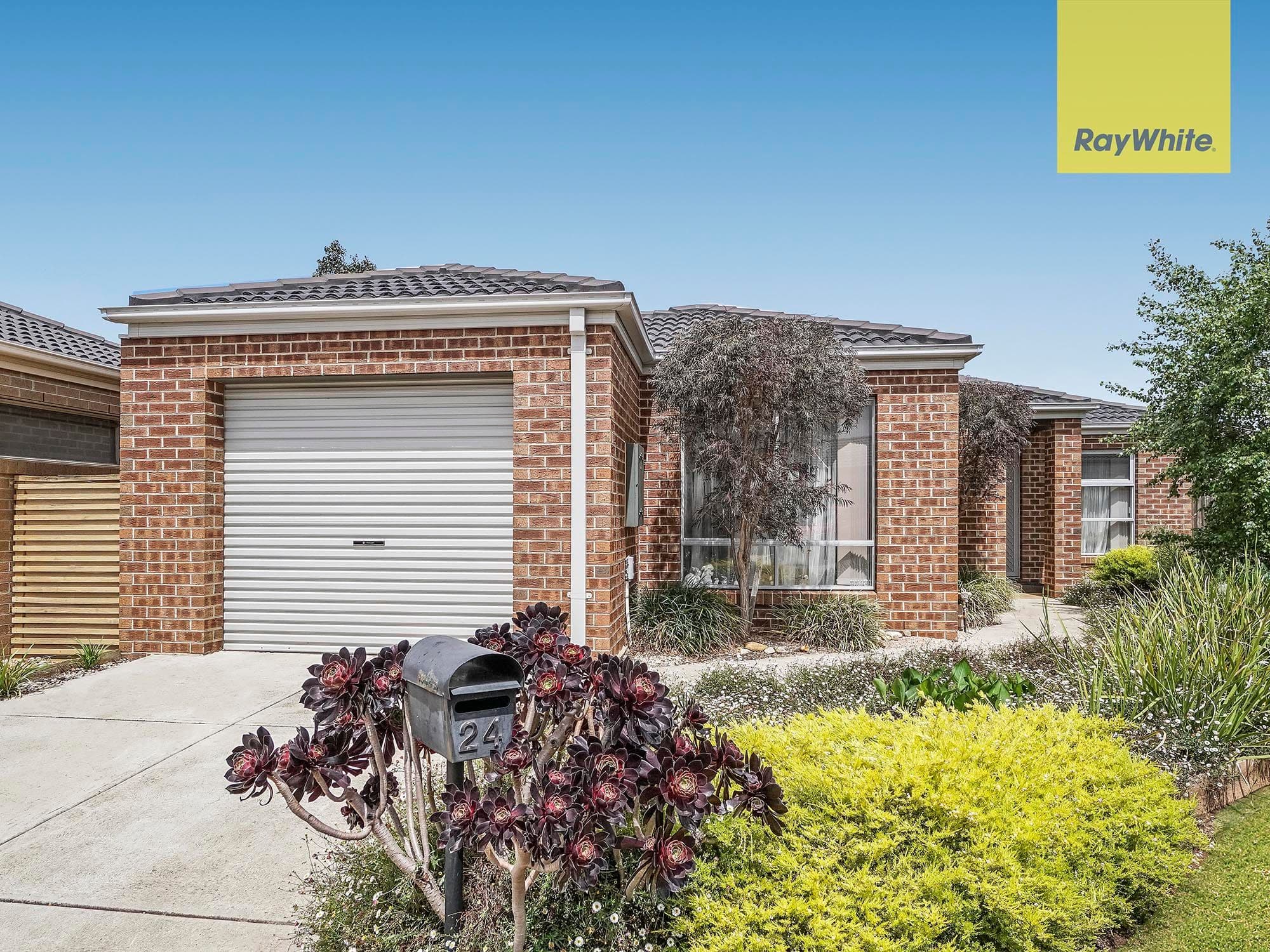20-22 Roslyn Park Drive, HARKNESS VIC 3337, Harkness - Image 1