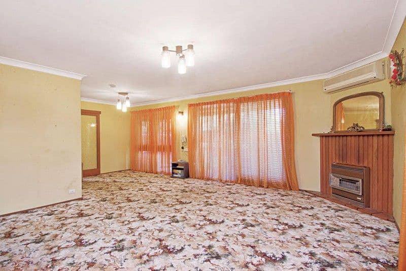 3 Beazley Place, BAULKHAM HILLS NSW 2153, Baulkham Hills - Thumbnail 2
