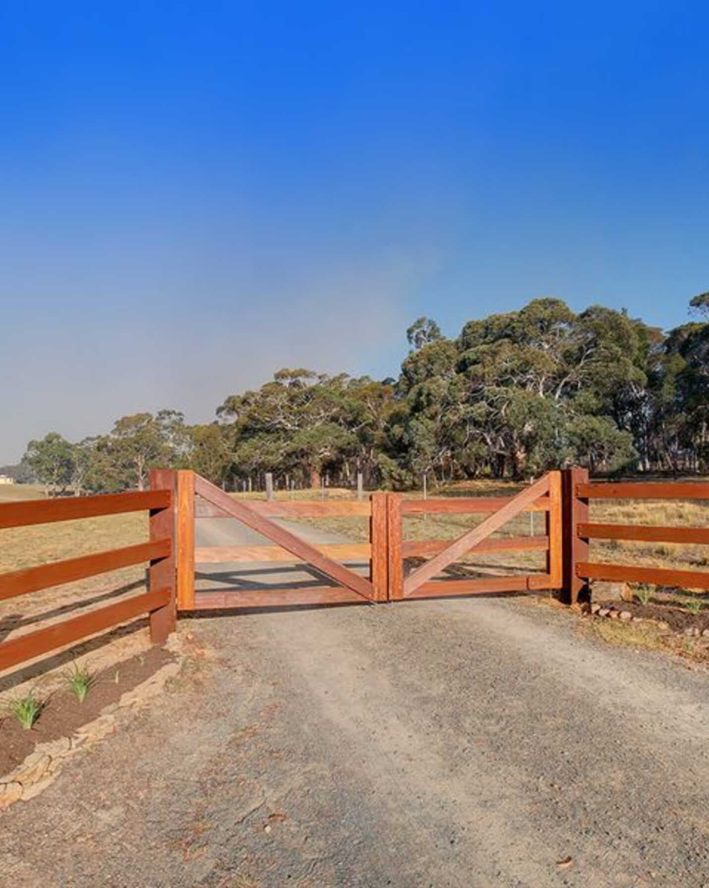 109 Eucalypt Lane High Range, Range - Thumbnail 2