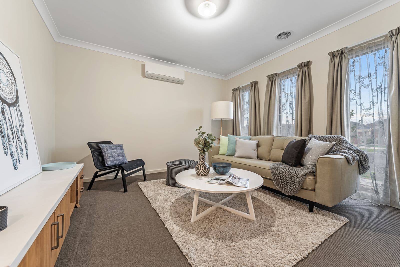 660 Grand Boulevard, Mickleham VIC 3064, Mickleham - Thumbnail 3