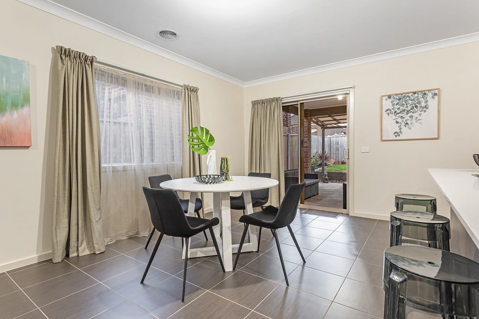 660 Grand Boulevard, Mickleham VIC 3064, Mickleham - Thumbnail 7