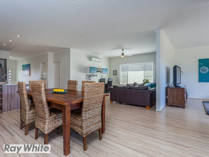 36 Shimao Crescent, NORTH LAKES QLD 4509, North Lakes - Thumbnail 5