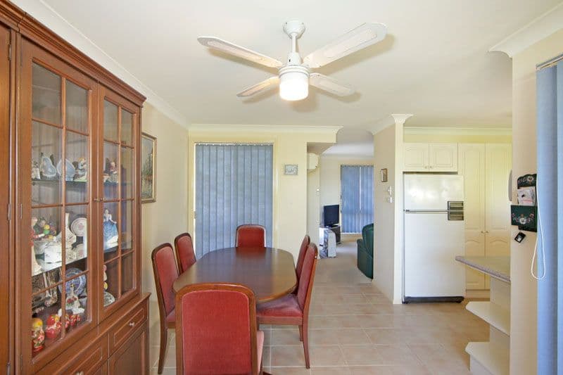 17 South Street, KILLARNEY VALE NSW 2261, Killarney Vale - Thumbnail 3
