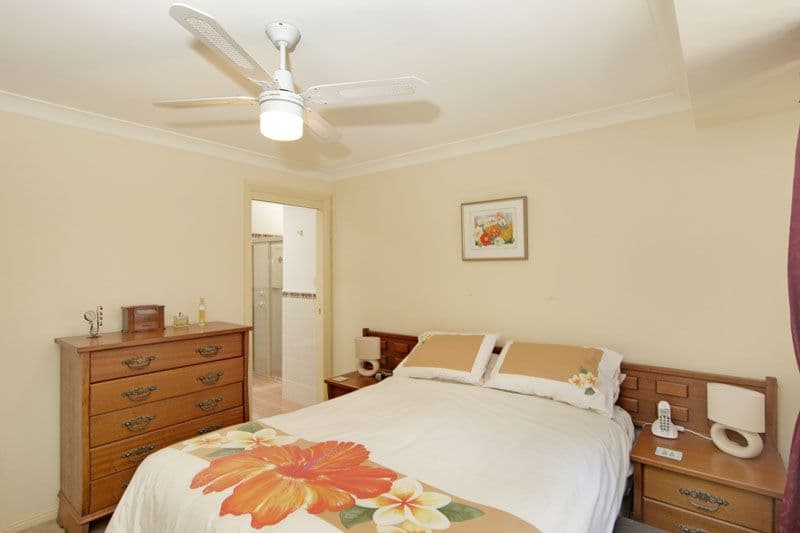 17 South Street, KILLARNEY VALE NSW 2261, Killarney Vale - Thumbnail 6