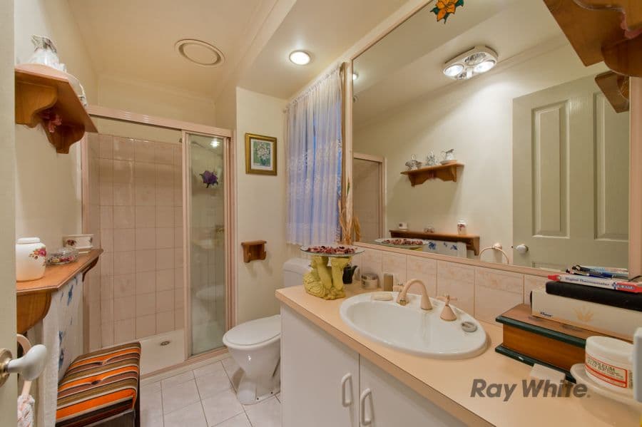 1 Hannah Close, Melton West VIC 3337, Melton West - Thumbnail 8