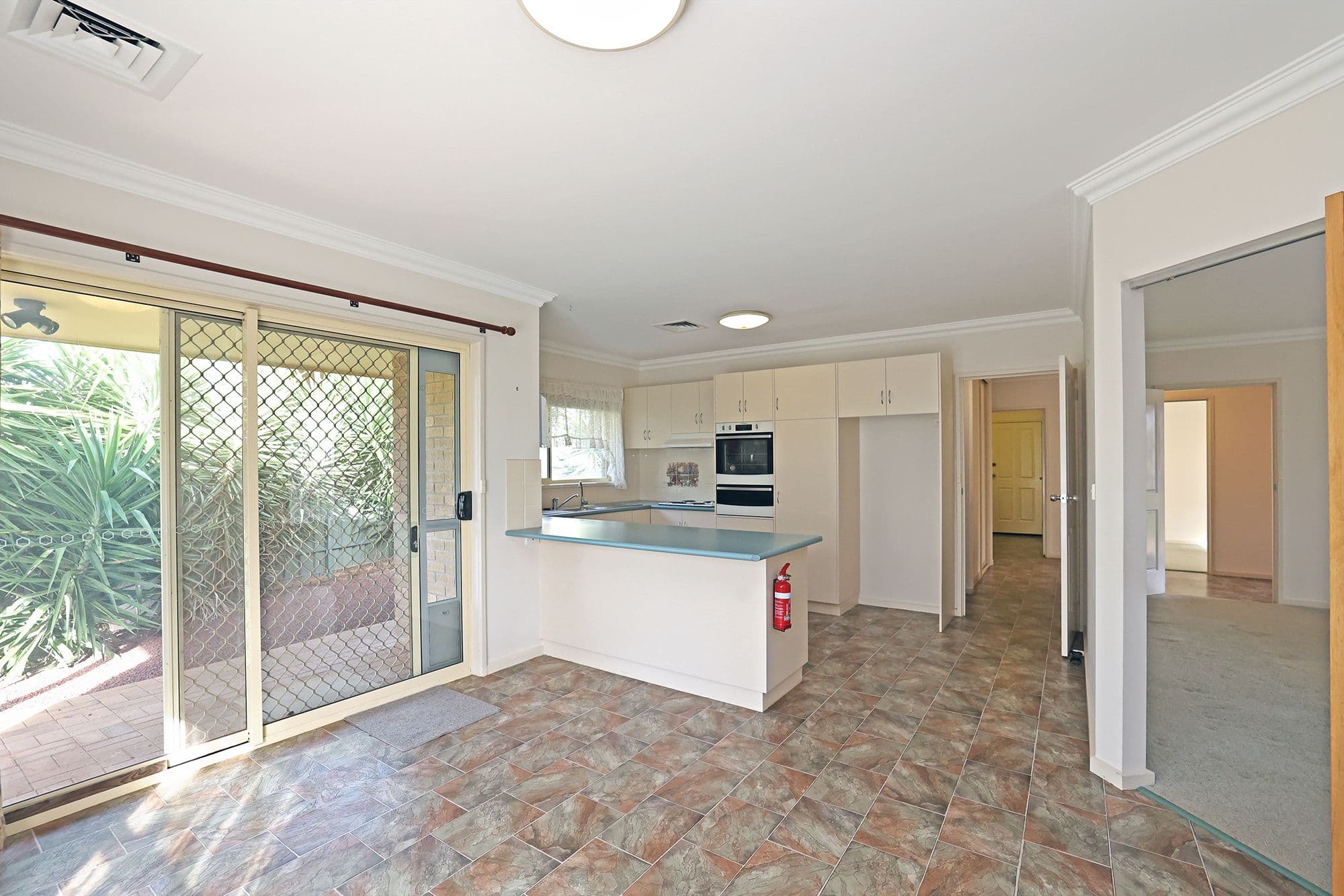 4 Cooper Street, Ouyen VIC 3490, Ouyen - Thumbnail 4