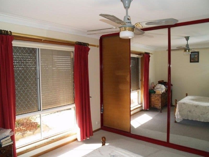 19 West Road, WAIKERIE SA 5330, Waikerie - Thumbnail 2