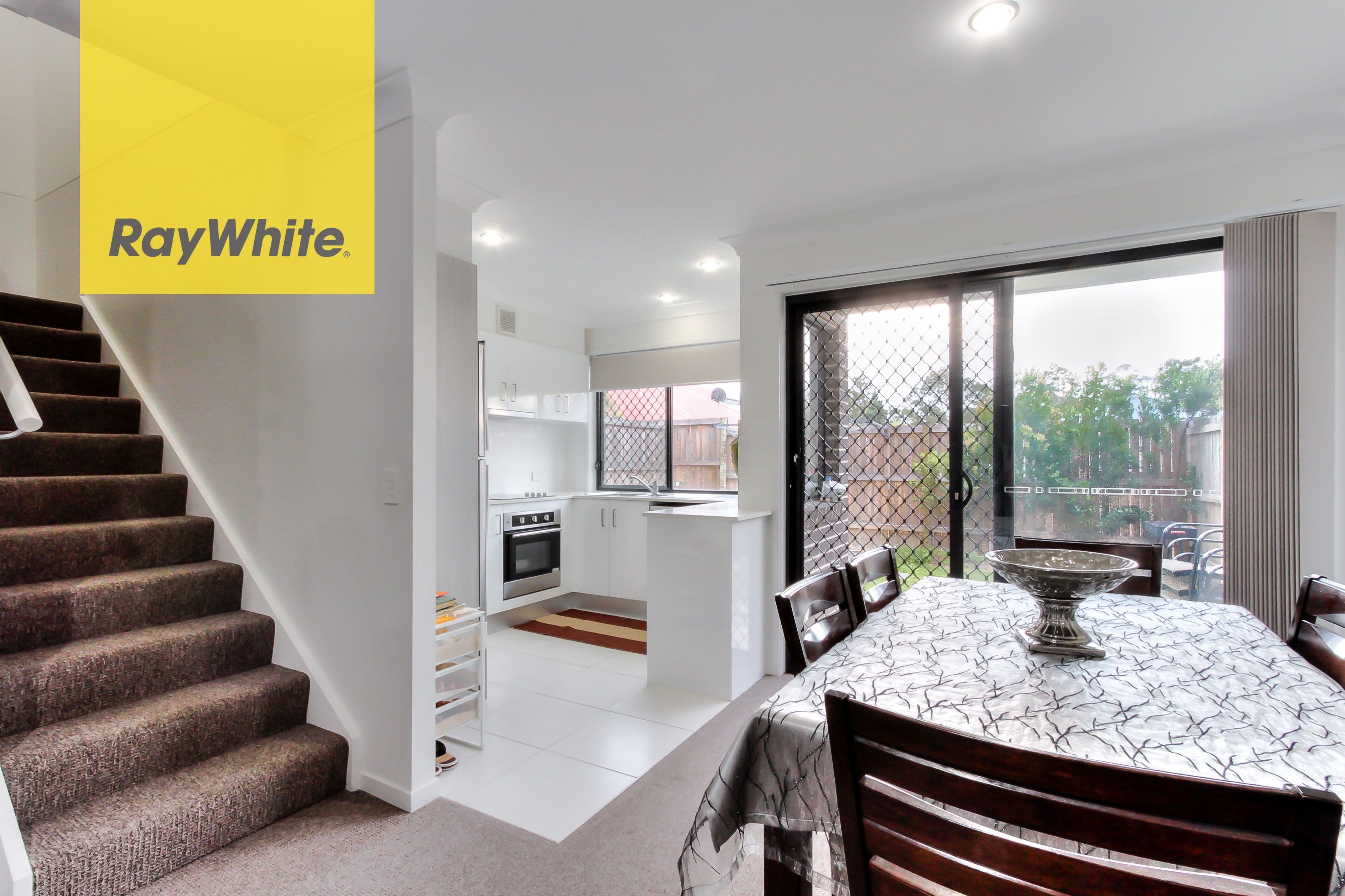 6 Devereaux Road, Boronia Heights QLD 4124, Boronia Heights - Thumbnail 2