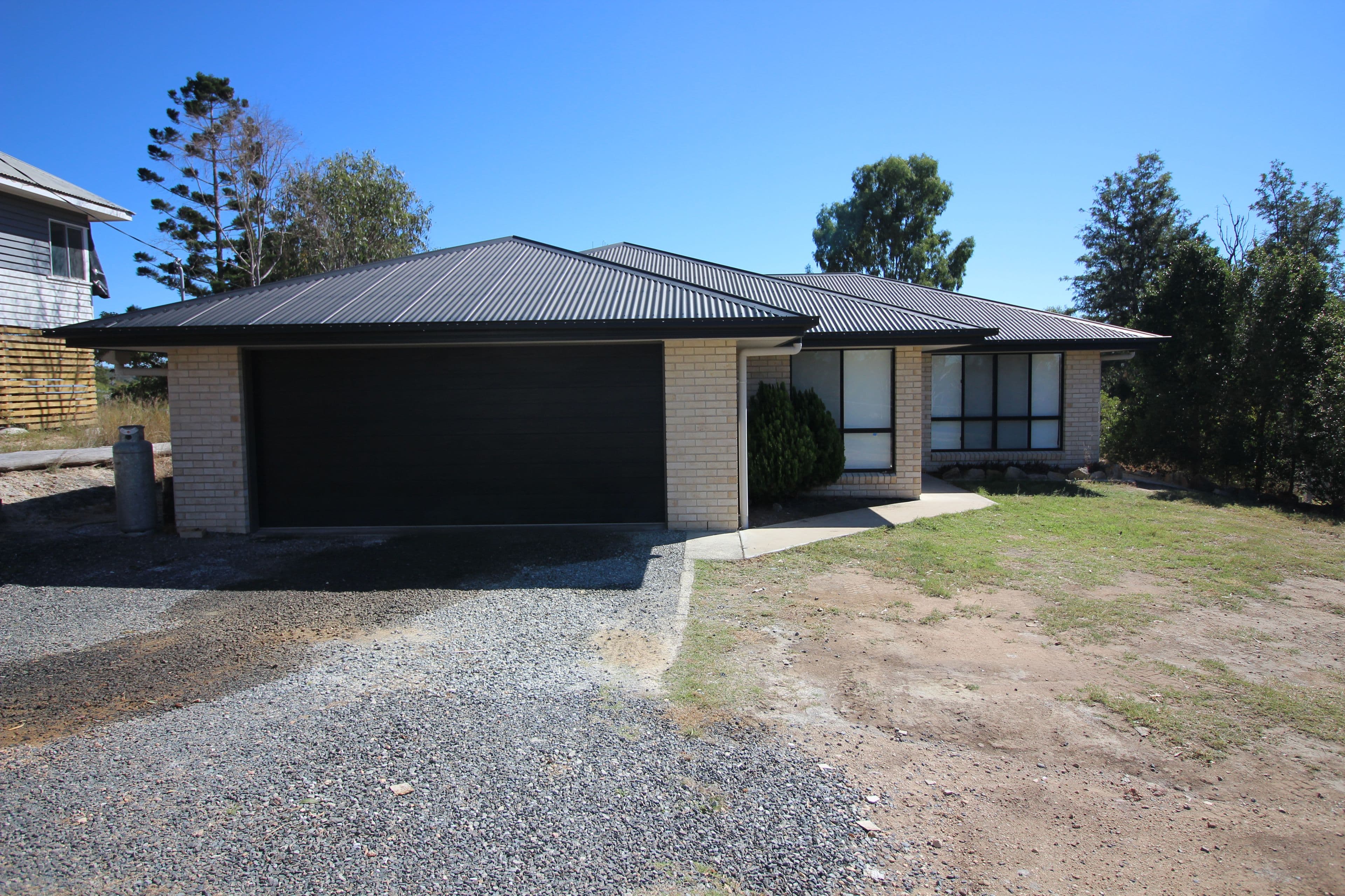 10 Pearson Street, Mount Perry QLD 4671, Mount Perry - Image 1