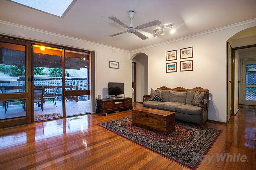 3 Raphael Court, Scoresby VIC 3179, Scoresby - Thumbnail 3