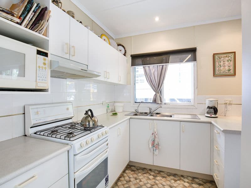 162 Norman Avenue, NORMAN PARK QLD 4170, Norman Park - Thumbnail 5