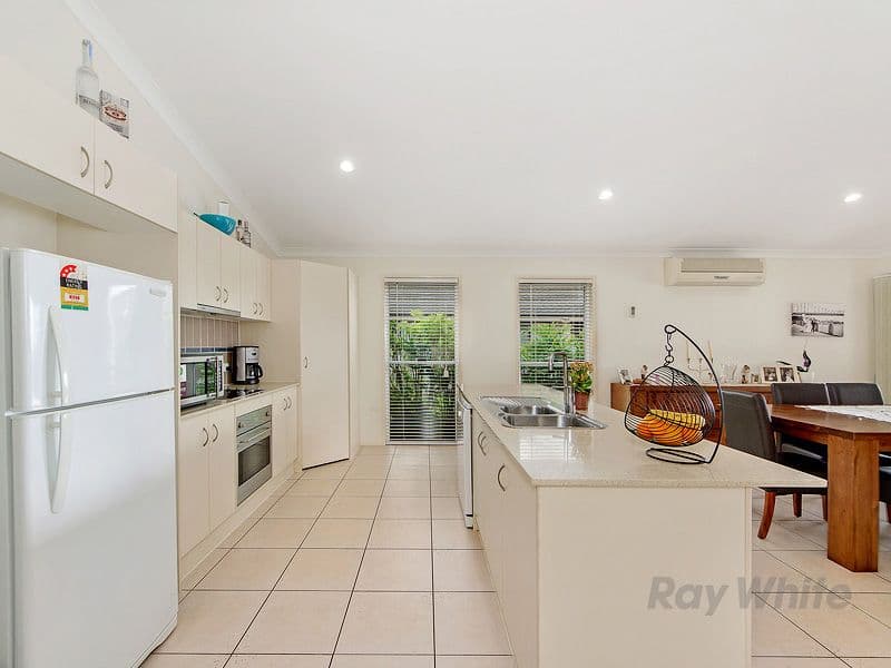 9 Charlton Crescent, Ormeau QLD 4208, Ormeau - Thumbnail 4
