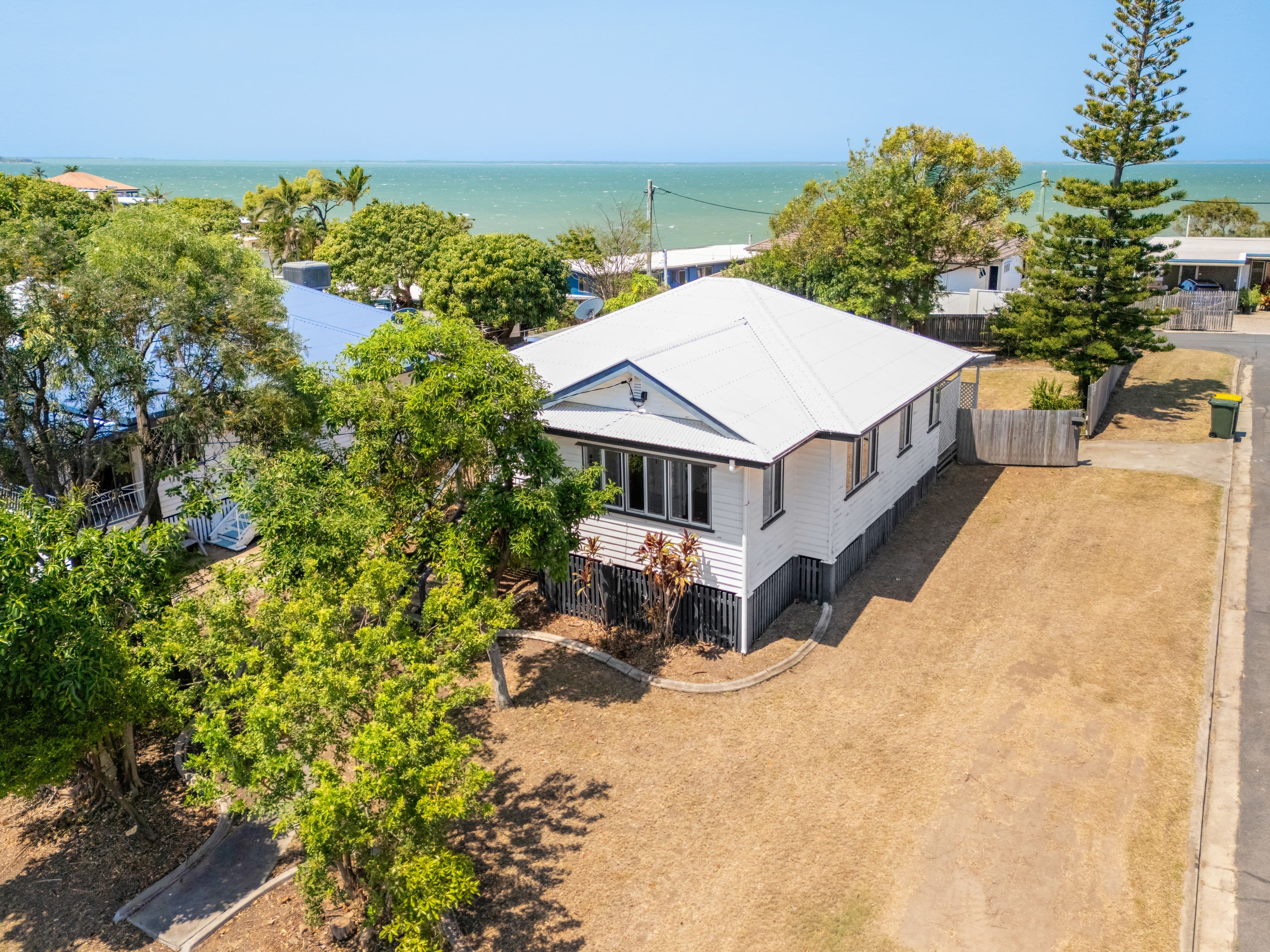 52 Sutton Street, Barney Point QLD 4680, Barney Point - Thumbnail 2