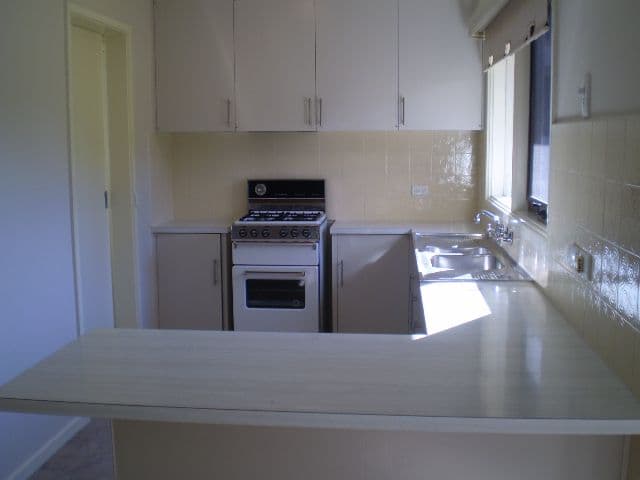 13 Coonara Avenue, MOUNT ELIZA VIC 3930, Mount Eliza - Thumbnail 4