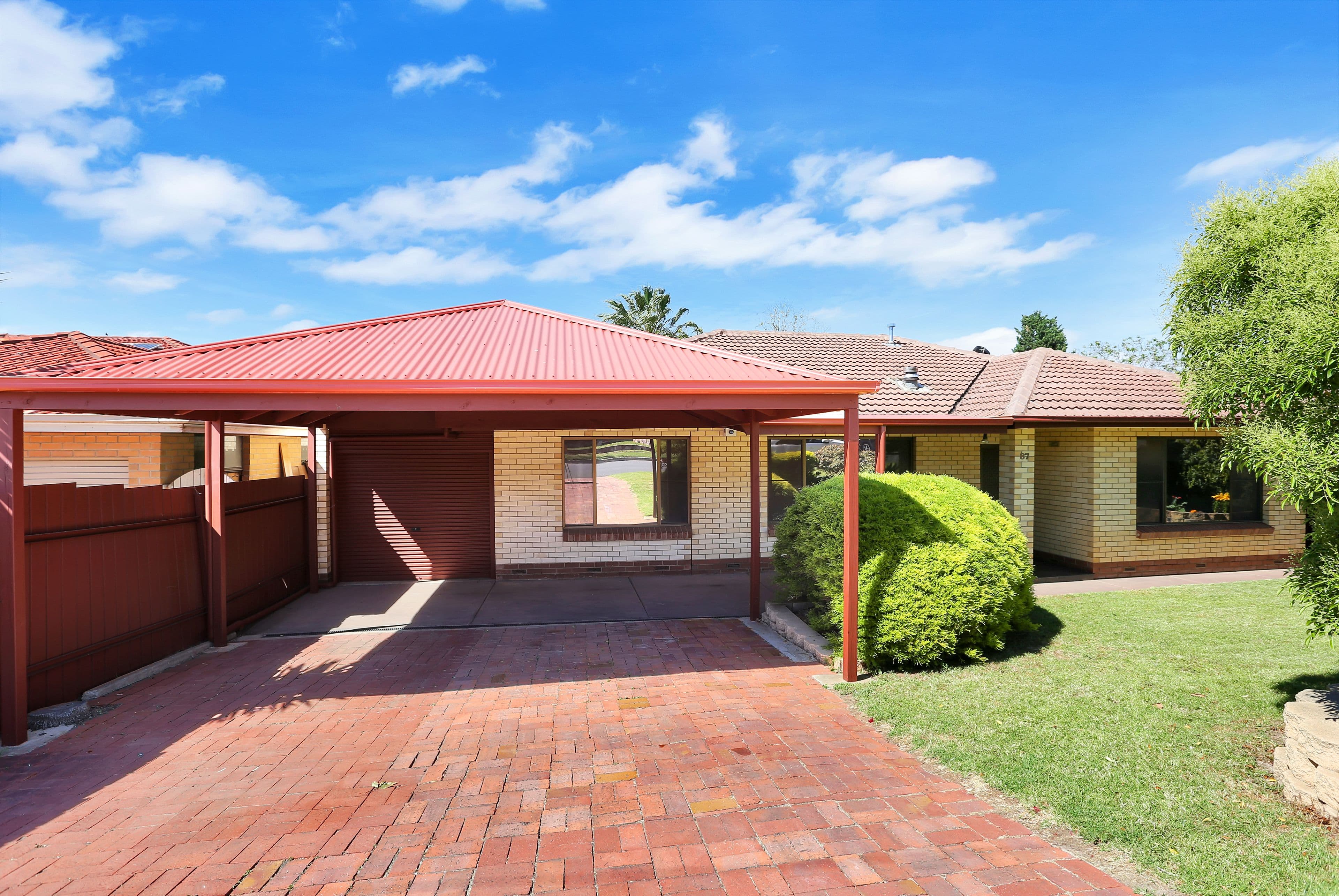 87 Eyre Crescent, Valley View SA 5093, Valley View - Image 1