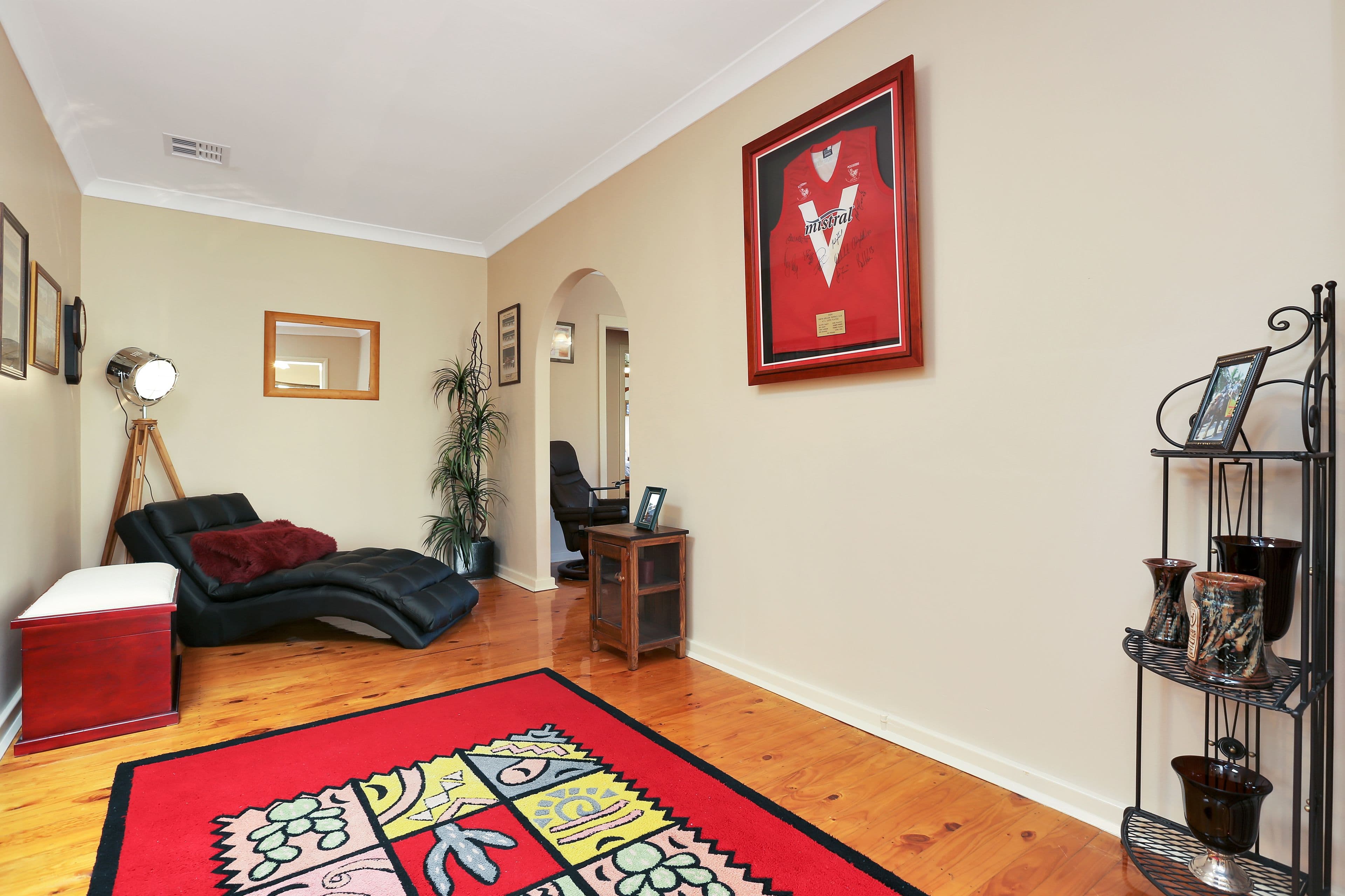 87 Eyre Crescent, Valley View SA 5093, Valley View - Thumbnail 4