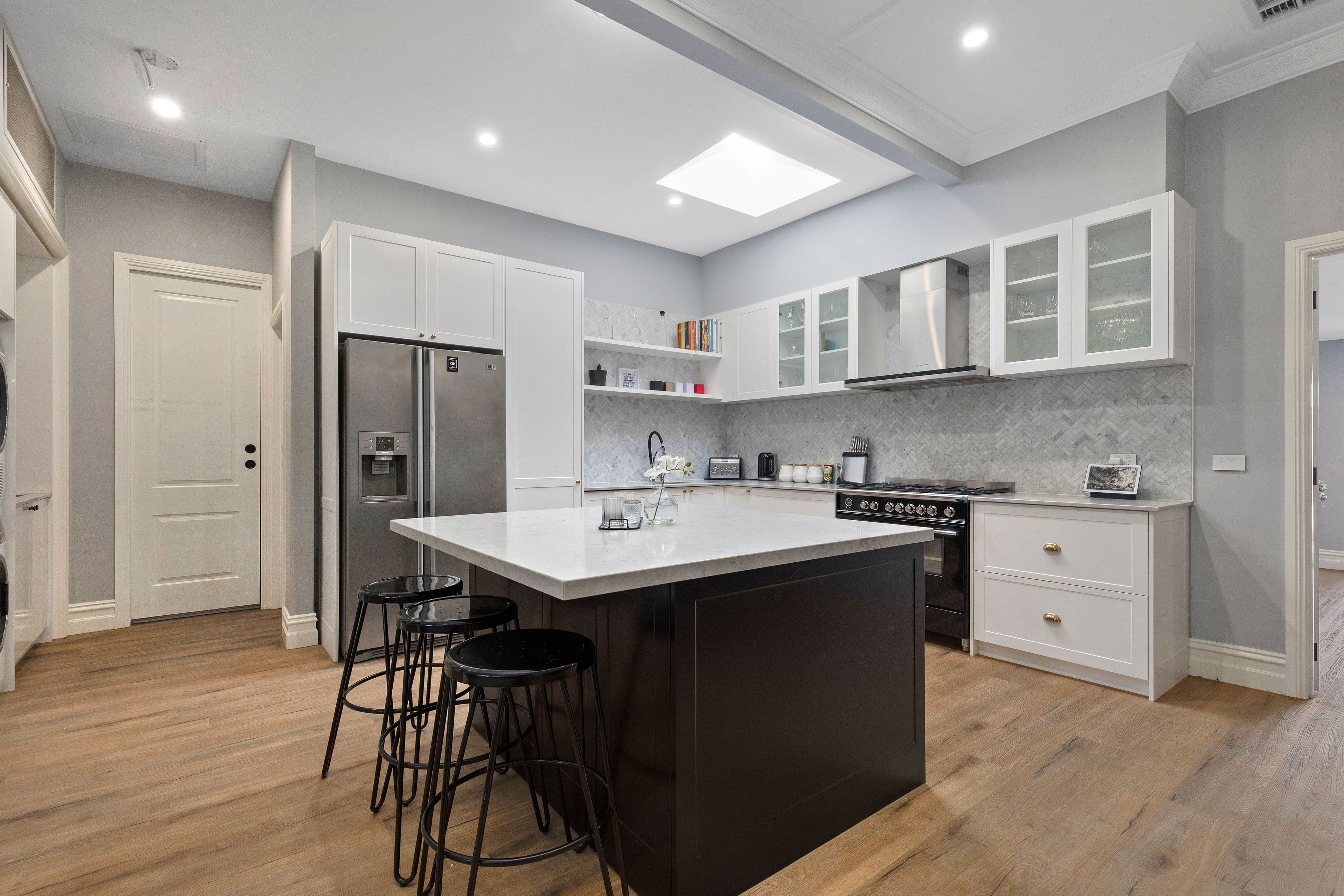 10 Holmby Road, Cheltenham VIC 3192, Cheltenham - Thumbnail 4