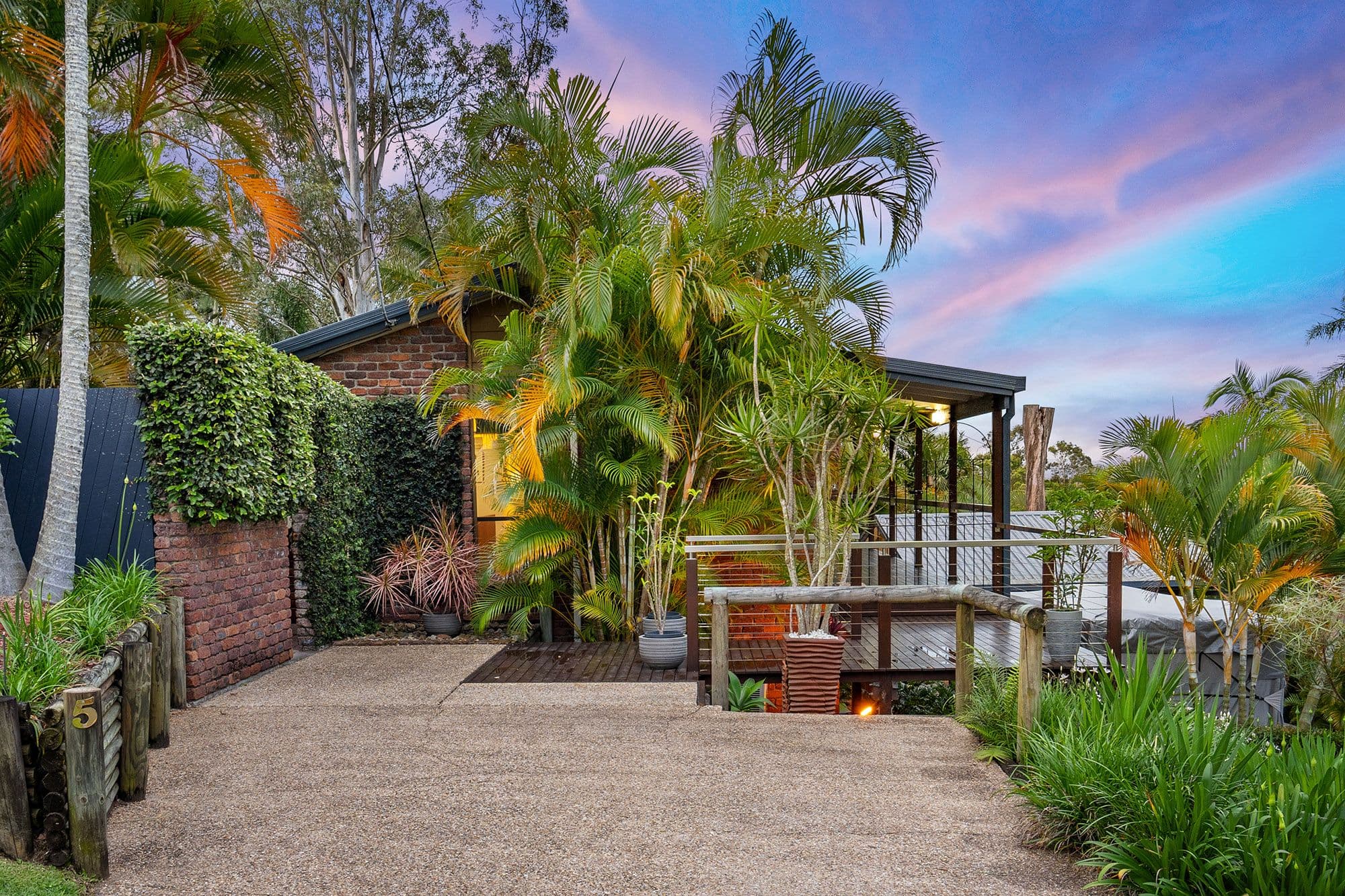 5 Manning Court, Mount Warren Park QLD 4207, Mount Warren Park - Thumbnail 2