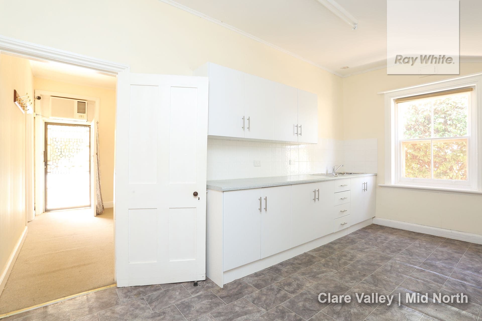 27 Odenwald Road, Eaglemont, Eaglemont - Thumbnail 6