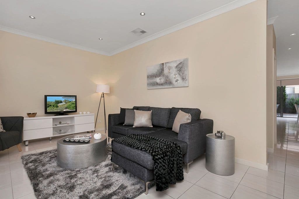 15A Kelmscott Street, Oaklands Park SA 5046, Oaklands Park - Thumbnail 2