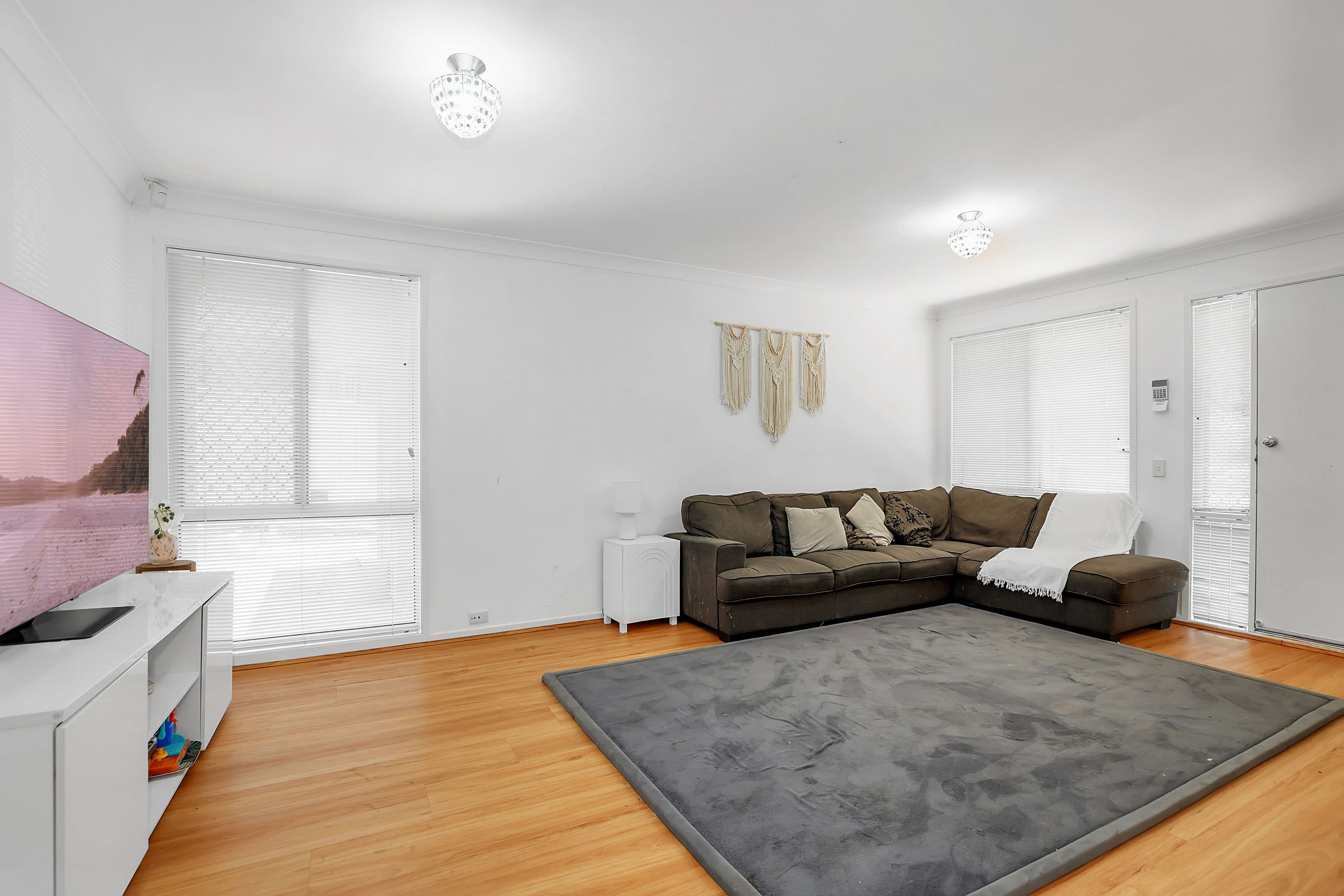 12 Oriole Street, Glenmore Park NSW 2745, Glenmore Park - Thumbnail 2