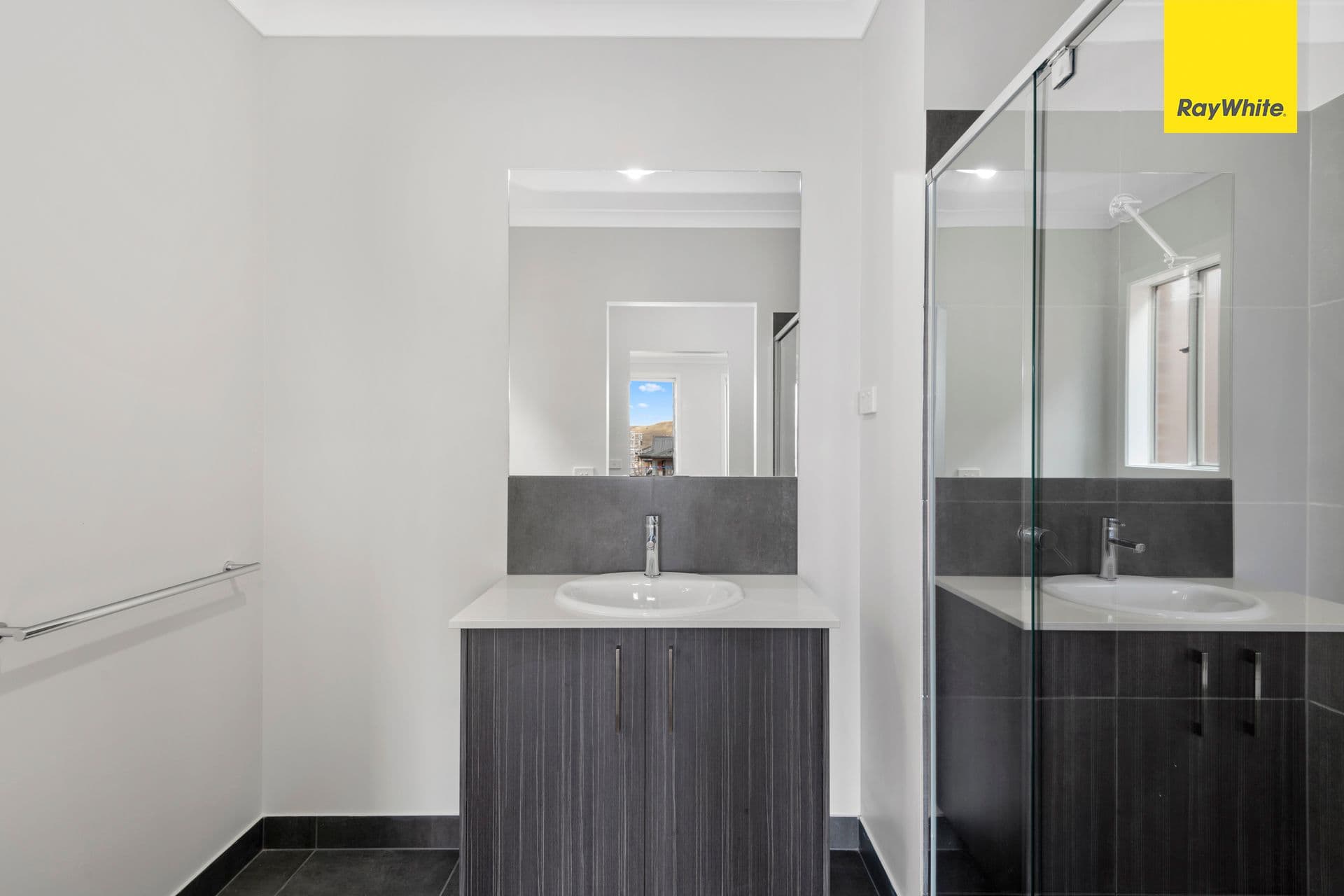 15 Moffatt Street, Maddingley VIC 3340, Maddingley - Thumbnail 8