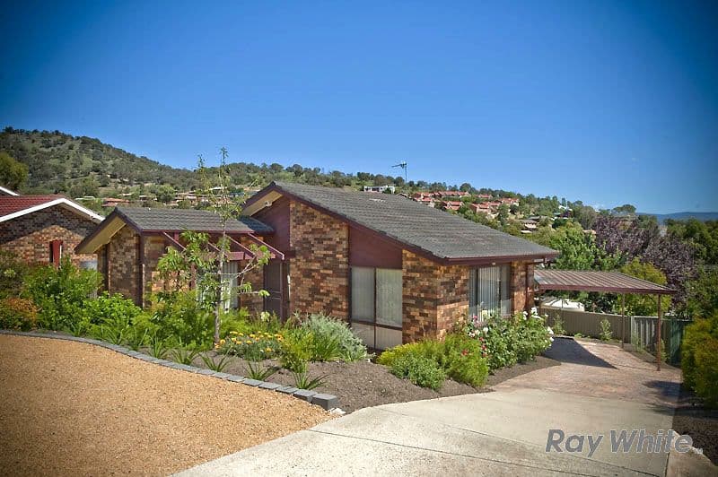9 Burtt Crescent, CALWELL ACT 2905, Calwell - Image 1
