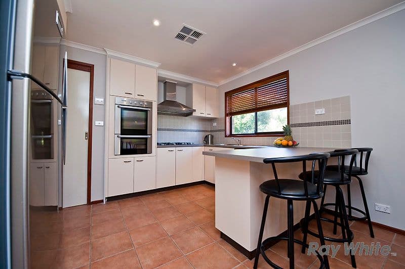 9 Burtt Crescent, CALWELL ACT 2905, Calwell - Thumbnail 5
