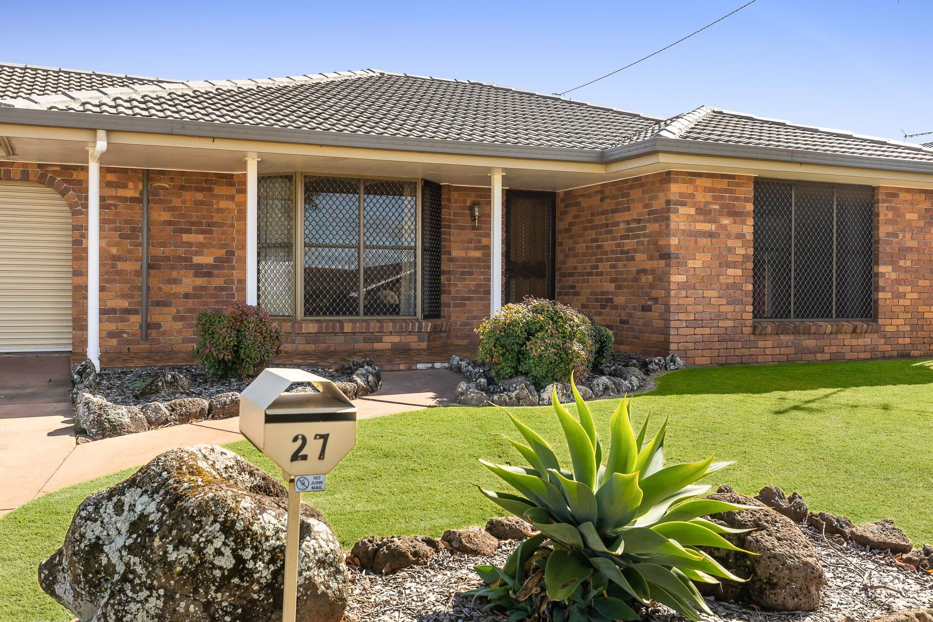 27 Claire Street, Centenary Heights QLD 4350, Centenary Heights - Thumbnail 2