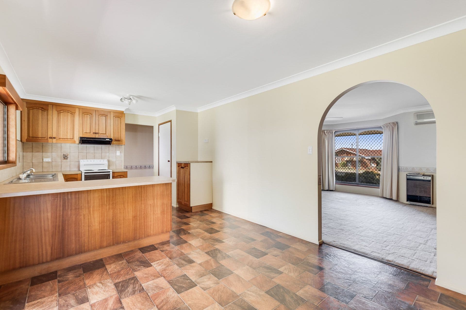27 Claire Street, Centenary Heights QLD 4350, Centenary Heights - Thumbnail 6