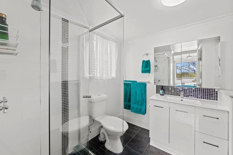11 Taylor Street, Biggera Waters - Thumbnail 6