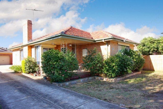 62 Locher Avenue, RESERVOIR VIC 3073, Reservoir - Image 1