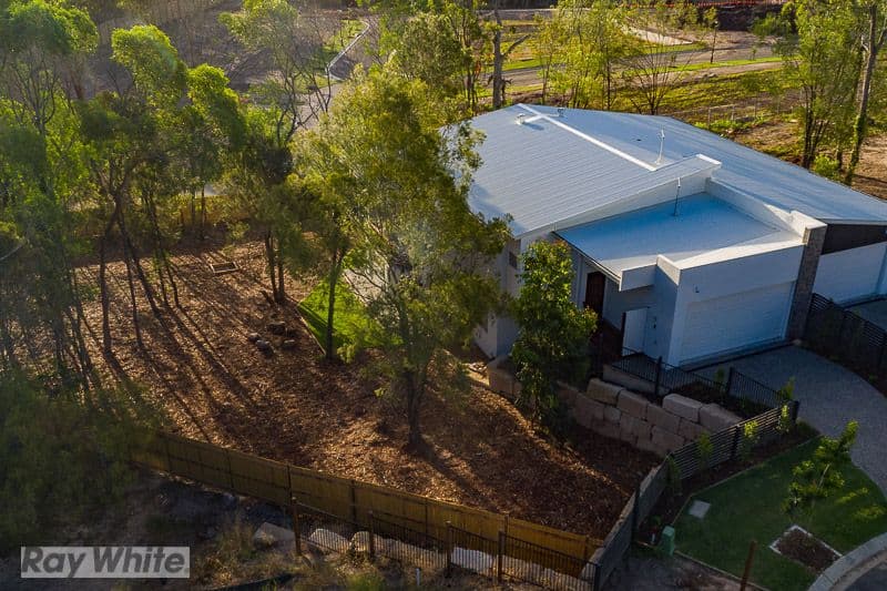 6 Joshua Place, Redland Bay QLD 4165, Redland Bay - Thumbnail 5