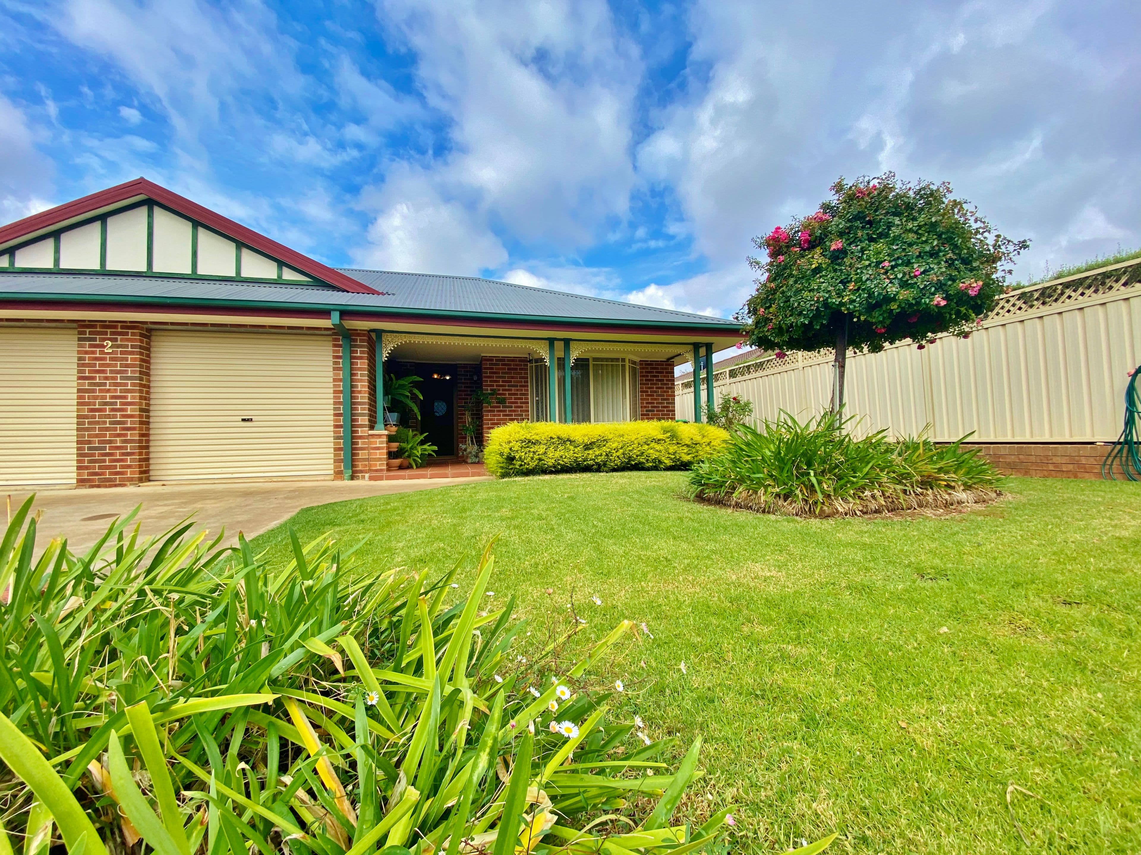 1/2 Old Barracks Lane, Young NSW 2594, Young - Thumbnail 2