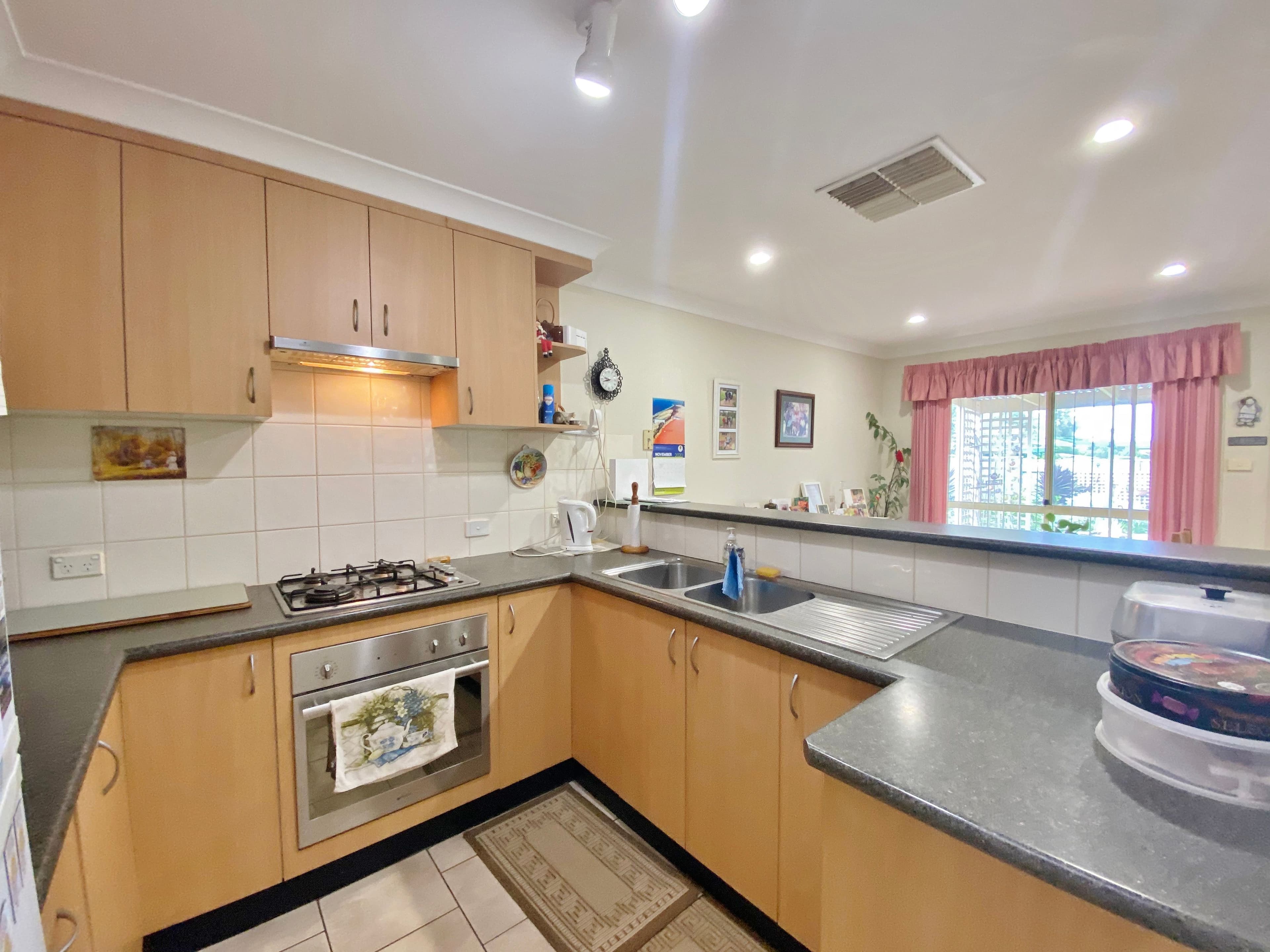 1/2 Old Barracks Lane, Young NSW 2594, Young - Thumbnail 4