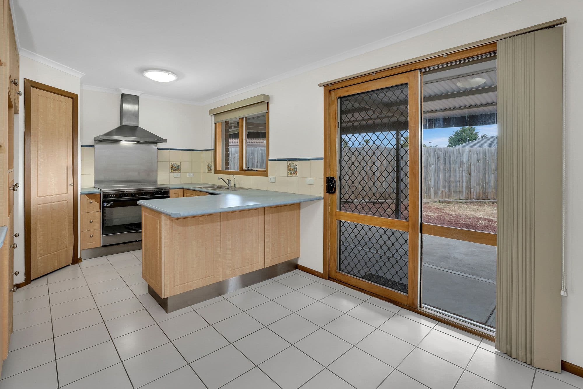 14 Flinders Crescent, Wyndham Vale VIC 3024, Wyndham Vale - Thumbnail 4