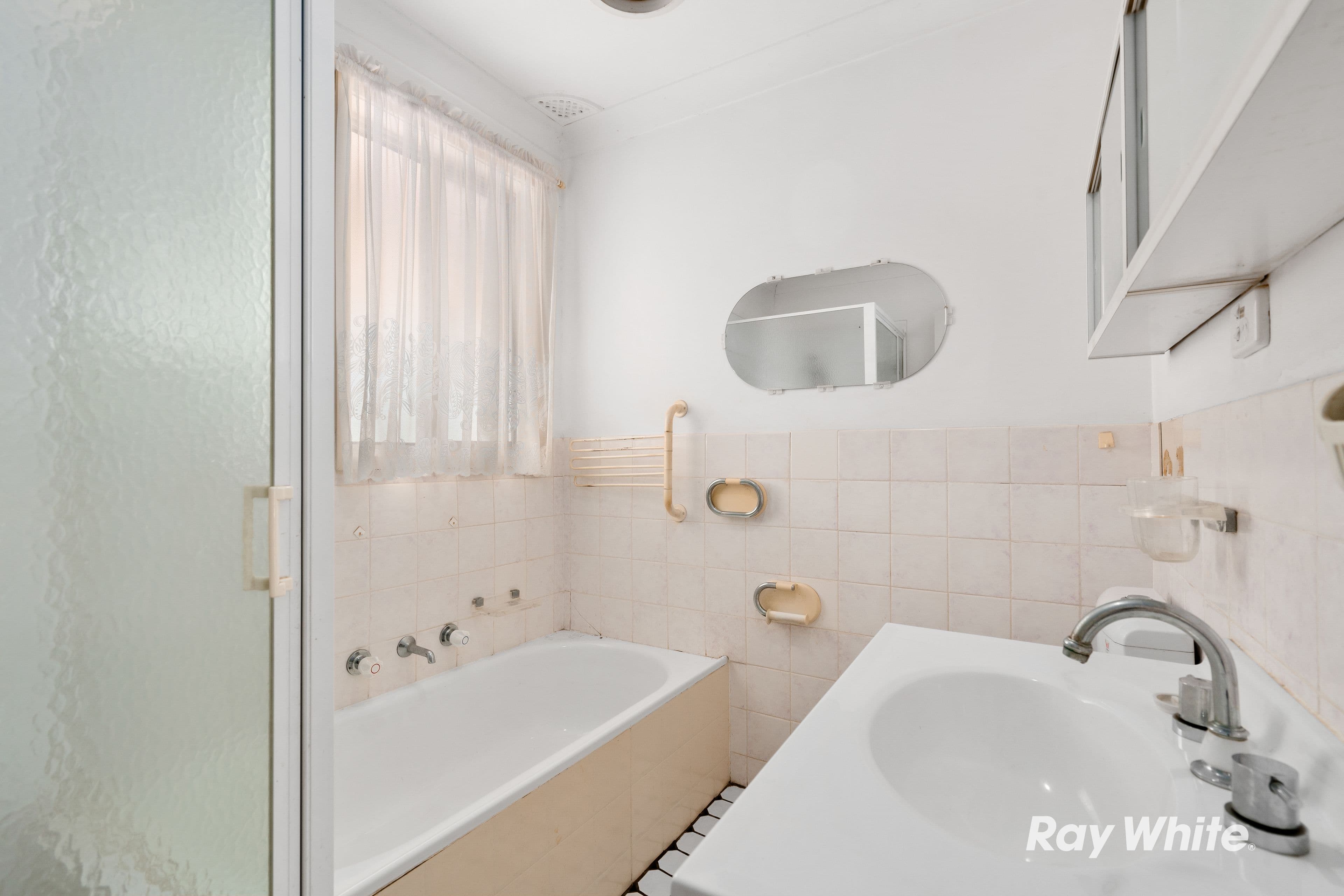 38 Tichborne Drive, Quakers Hill NSW 2763, Quakers Hill - Thumbnail 7