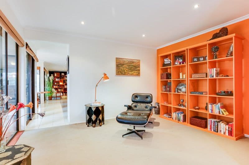 17 Avondale Road, Sinnamon Park QLD 4073, Sinnamon Park - Thumbnail 4