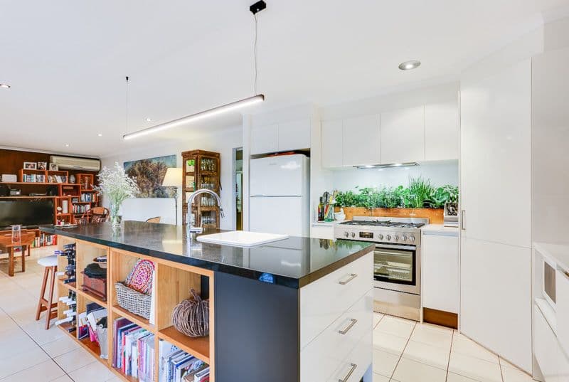17 Avondale Road, Sinnamon Park QLD 4073, Sinnamon Park - Thumbnail 6