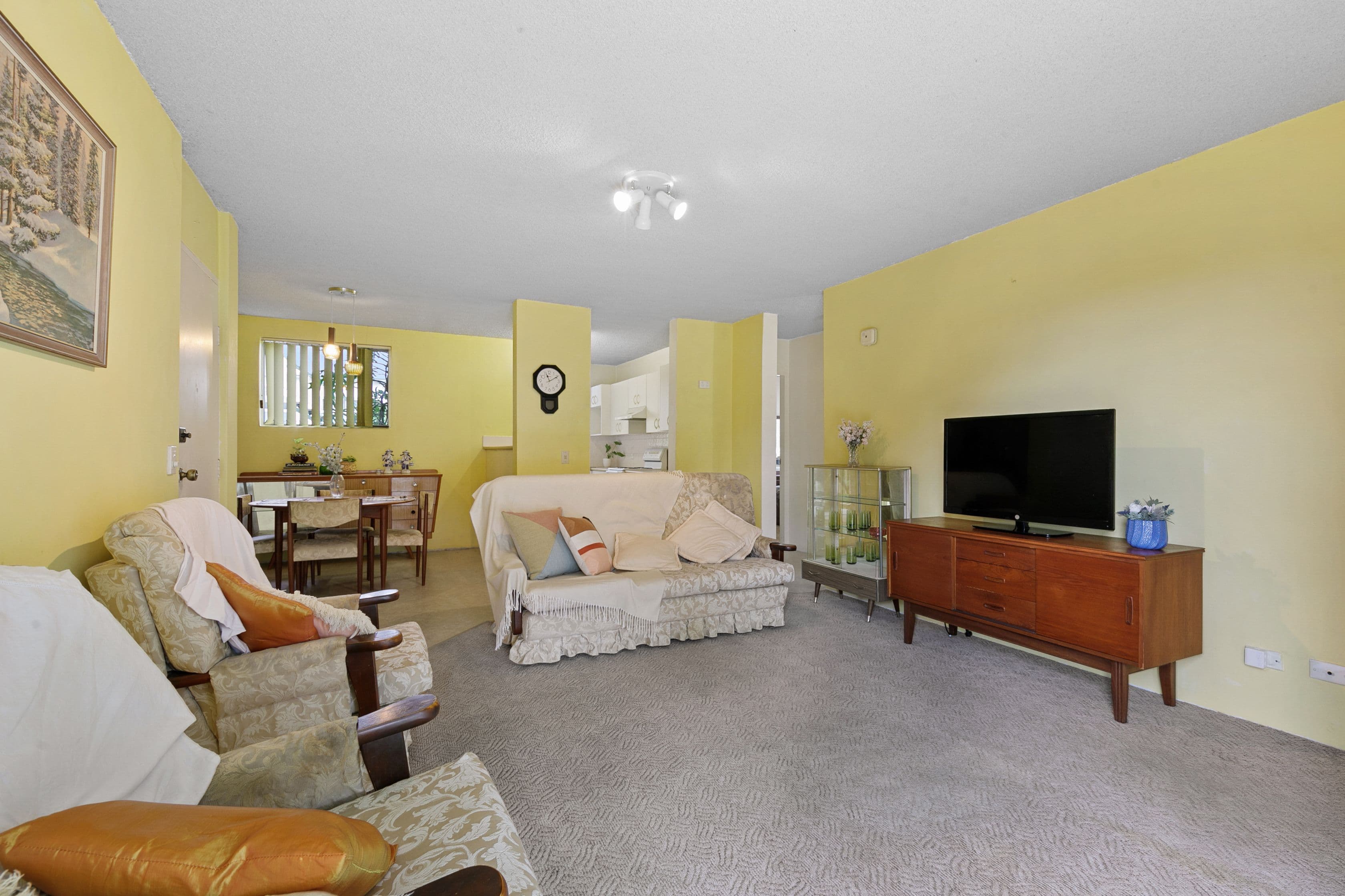 13 Derby Street, Coorparoo QLD 4151, Coorparoo - Thumbnail 2