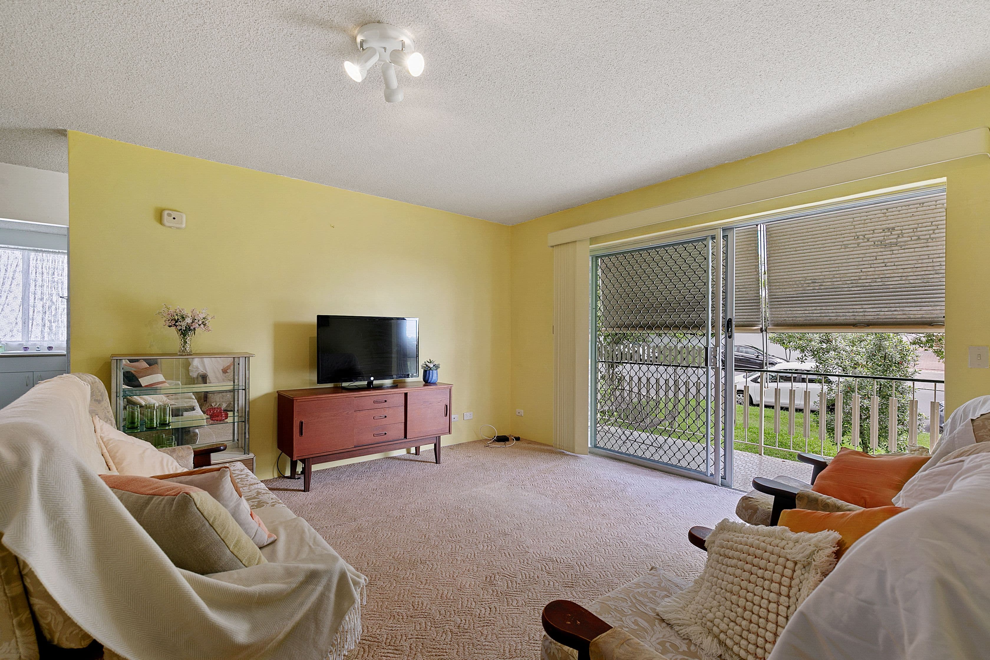 13 Derby Street, Coorparoo QLD 4151, Coorparoo - Thumbnail 7