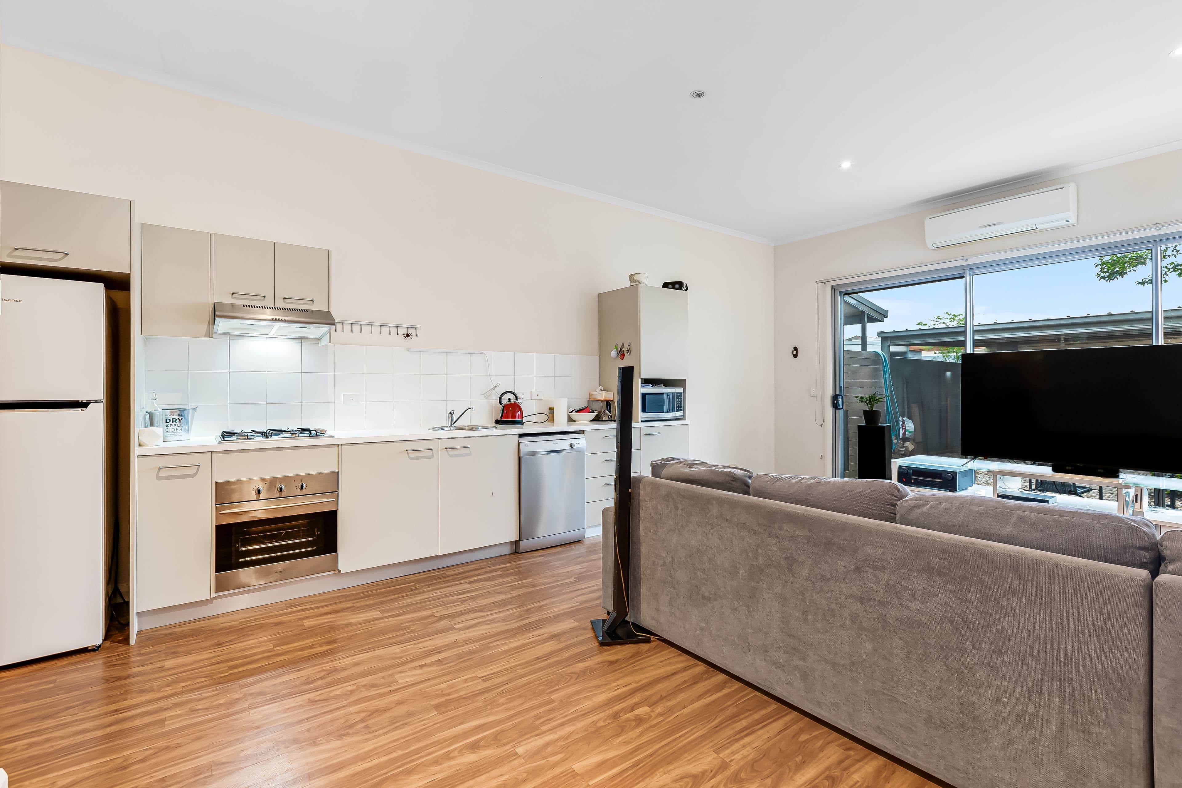11 Harvey Circuit, Mawson Lakes SA 5095, Mawson Lakes - Thumbnail 6