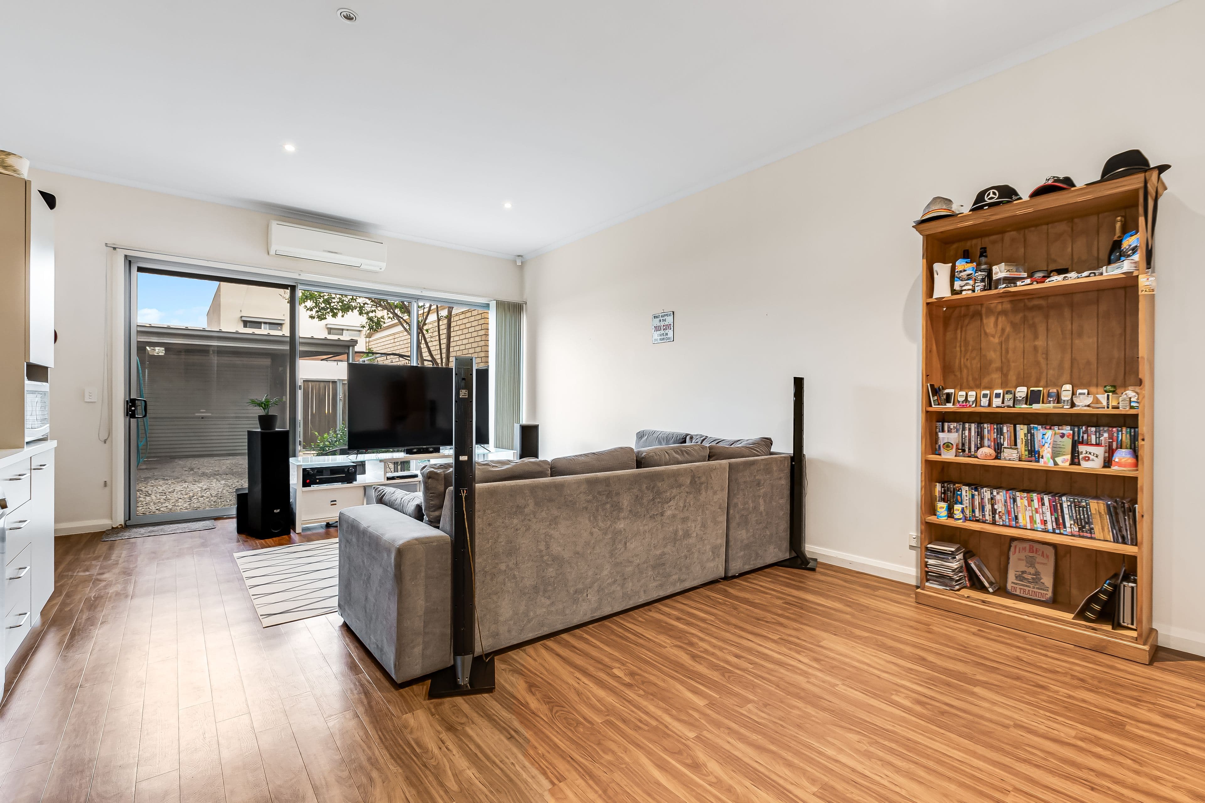 11 Harvey Circuit, Mawson Lakes SA 5095, Mawson Lakes - Thumbnail 7