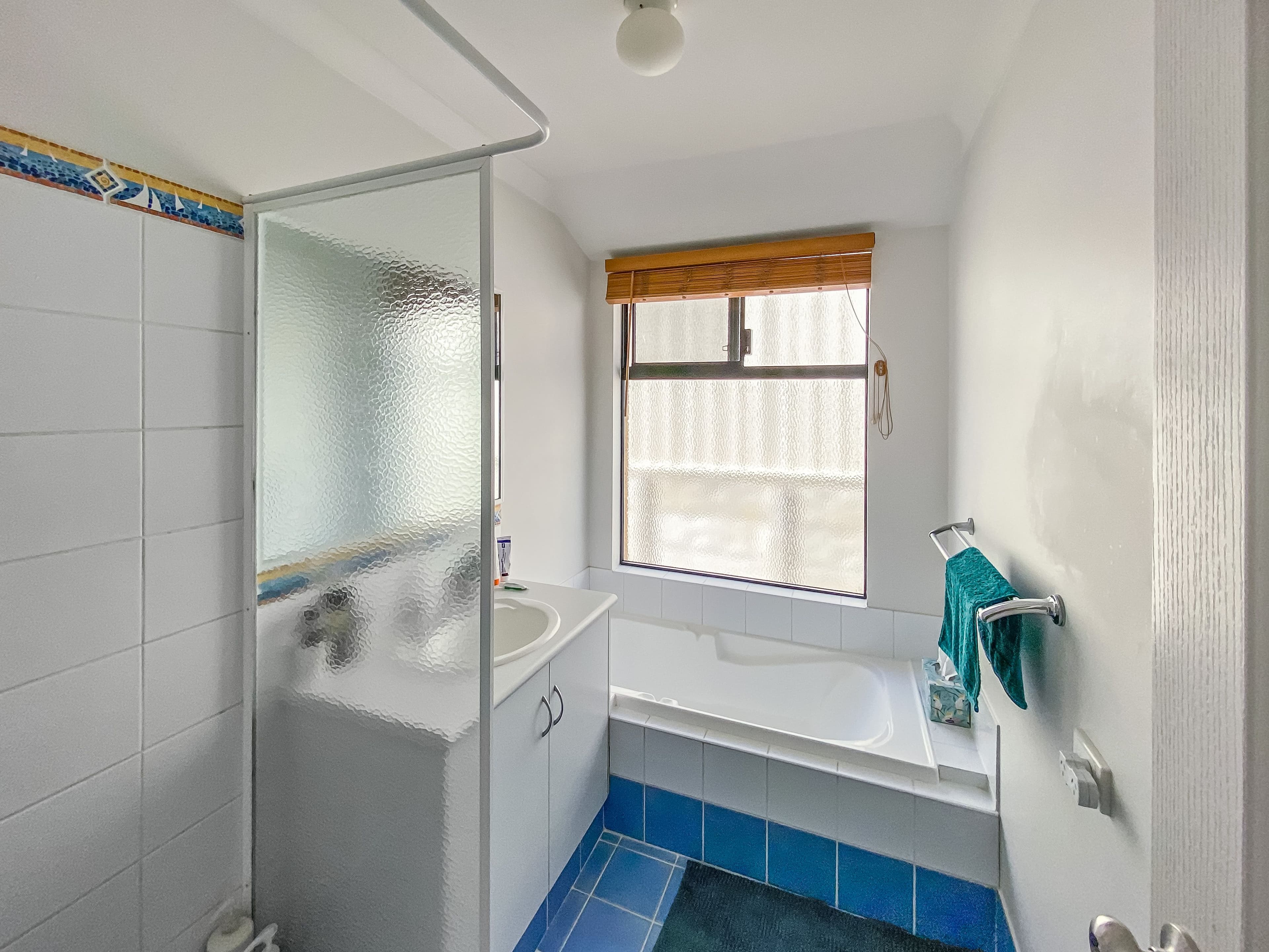 16 Stokes Terrace, Spencer Park WA 6330, Spencer Park - Thumbnail 7