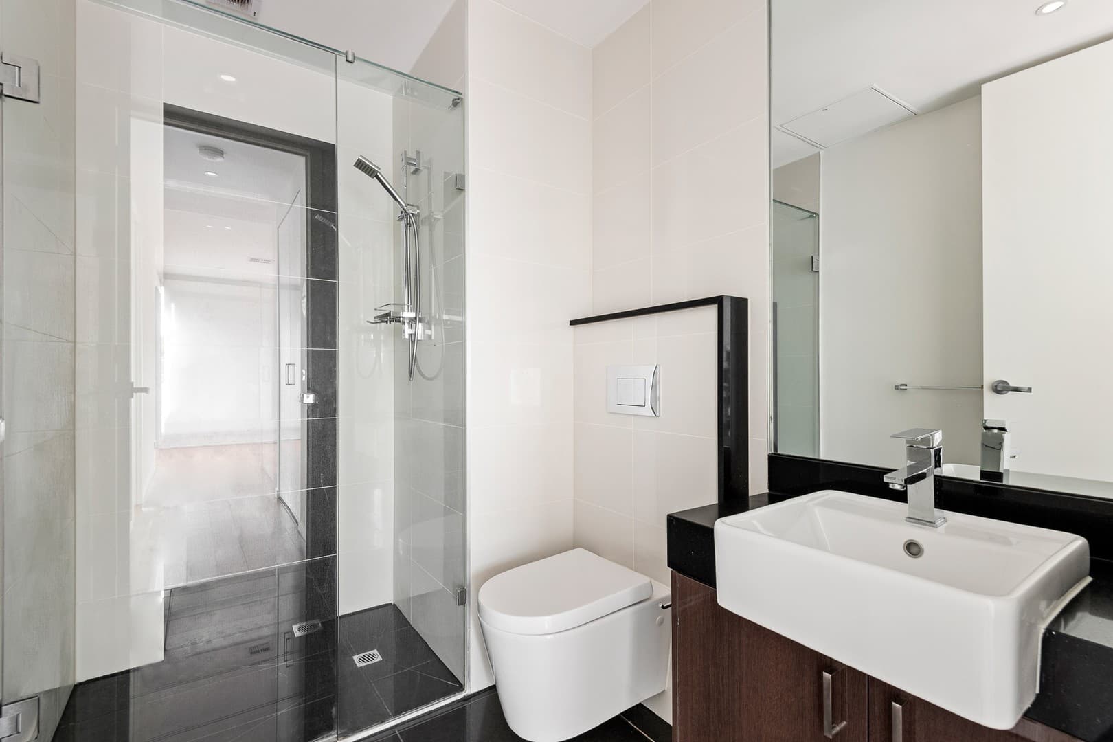 205/927 Doncaster Road, Doncaster East, VIC 3109, Doncaster East - Thumbnail 2